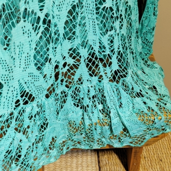 Gorgeous GoddessWear auqua crochet lace overlay blouse made in Italy os S-L - Picture 6 of 6